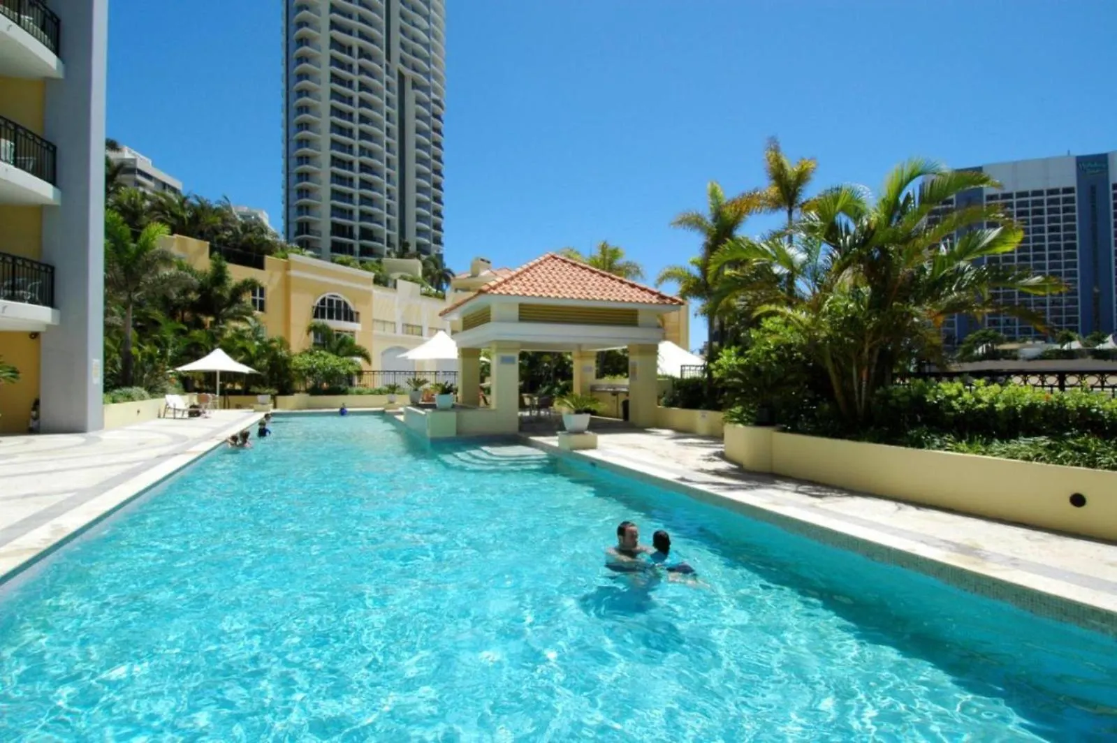 Tropical Luxurious Retreat Apartment Gold Coast