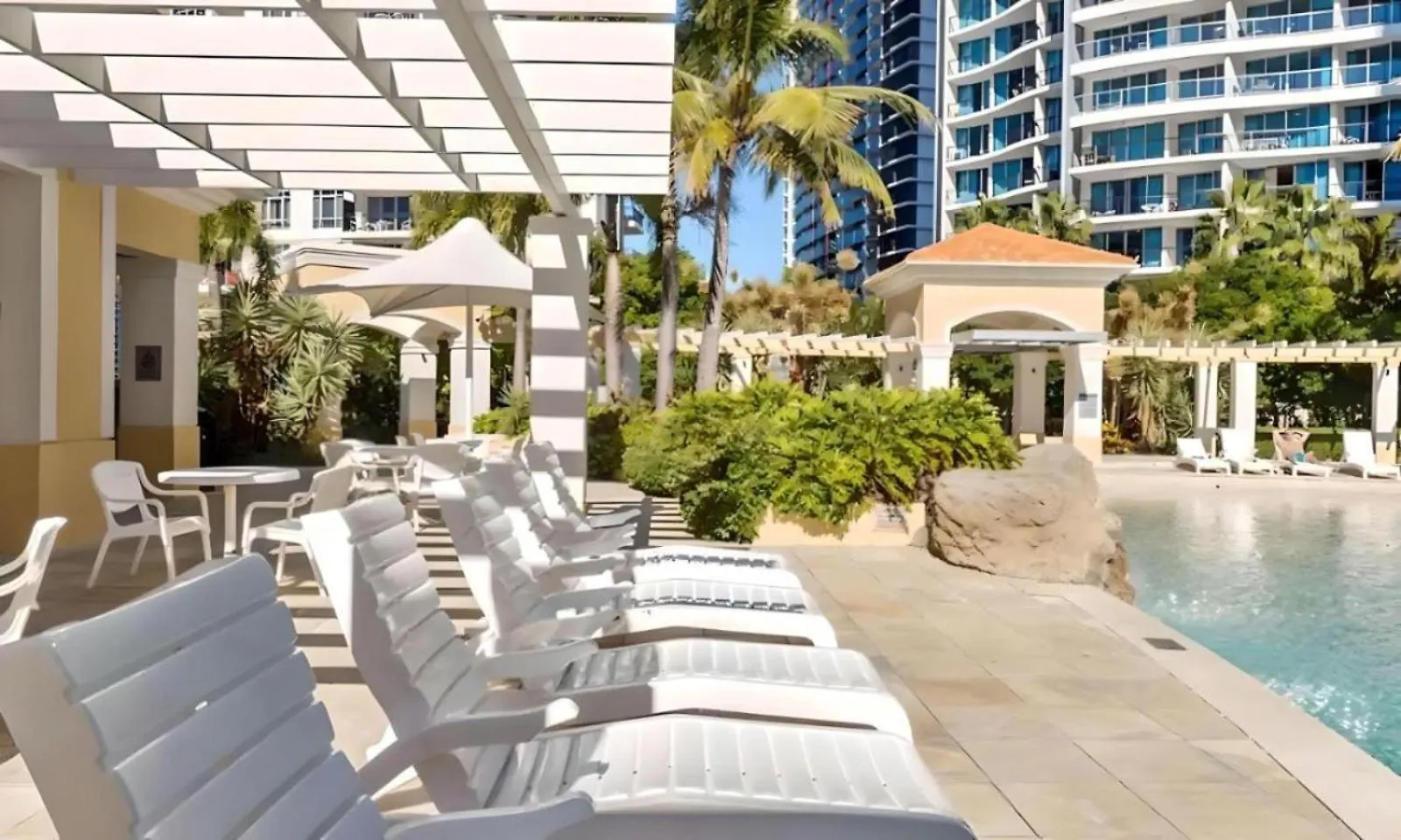 Tropical Luxurious Retreat Apartment Gold Coast