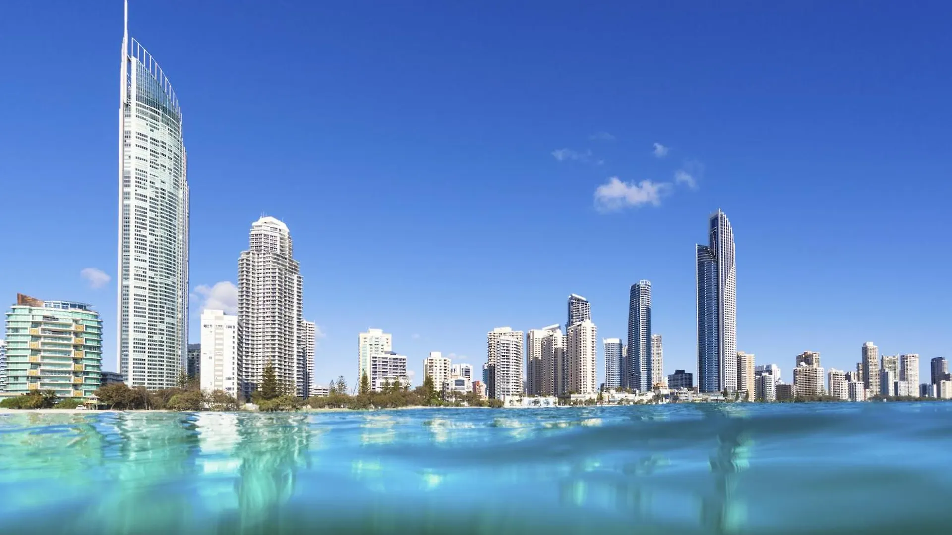 Tropical Luxurious Retreat Apartment Gold Coast