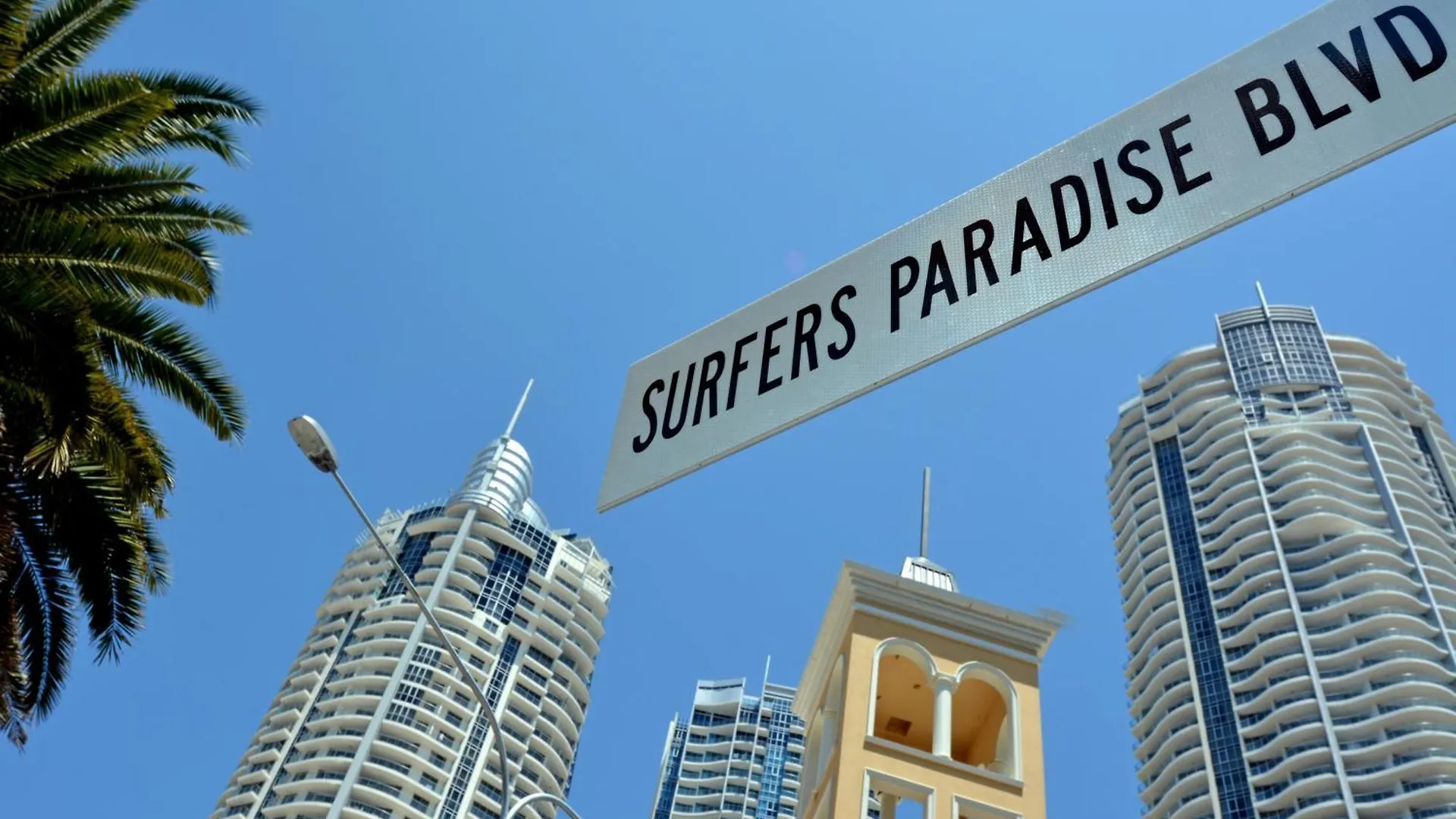 Tropical Luxurious Retreat Apartment Gold Coast